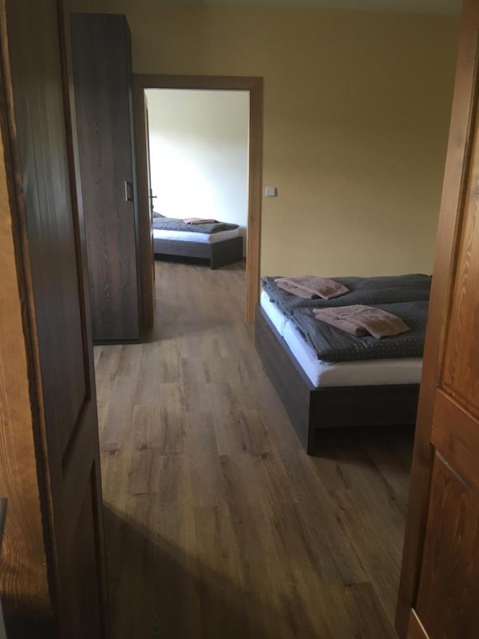 Penzion A Pivnice Varna Velká Bystřice Dış mekan fotoğraf