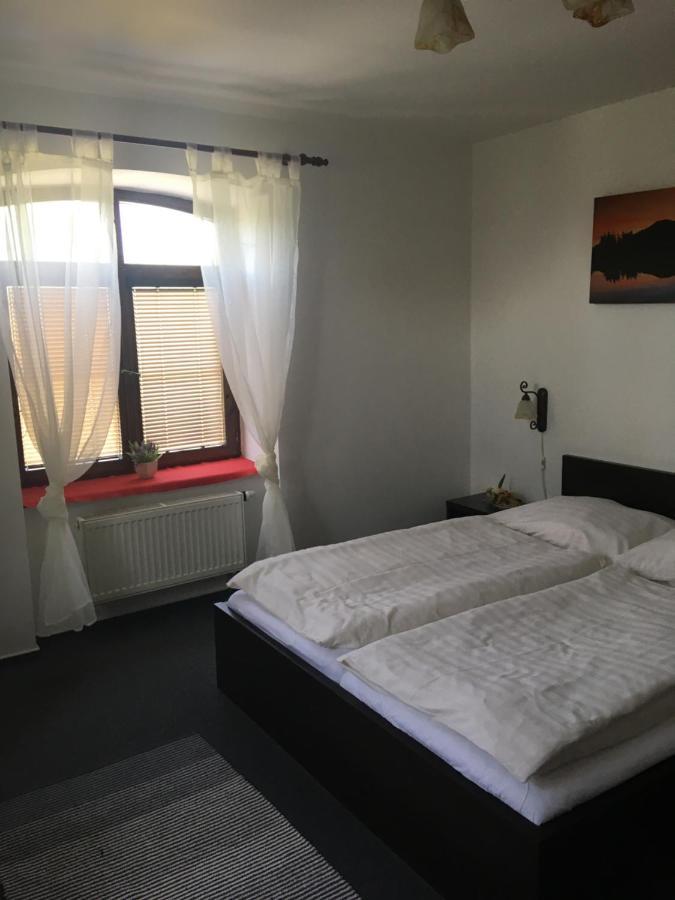 Penzion A Pivnice Varna Velká Bystřice Dış mekan fotoğraf